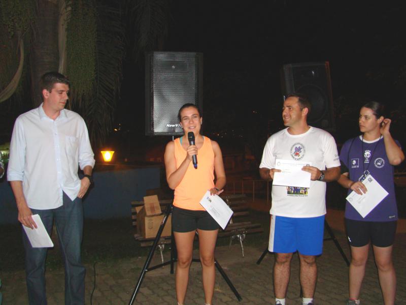 Izaias Colino entrega moção de congratulações para Equipe Marcha Lenta